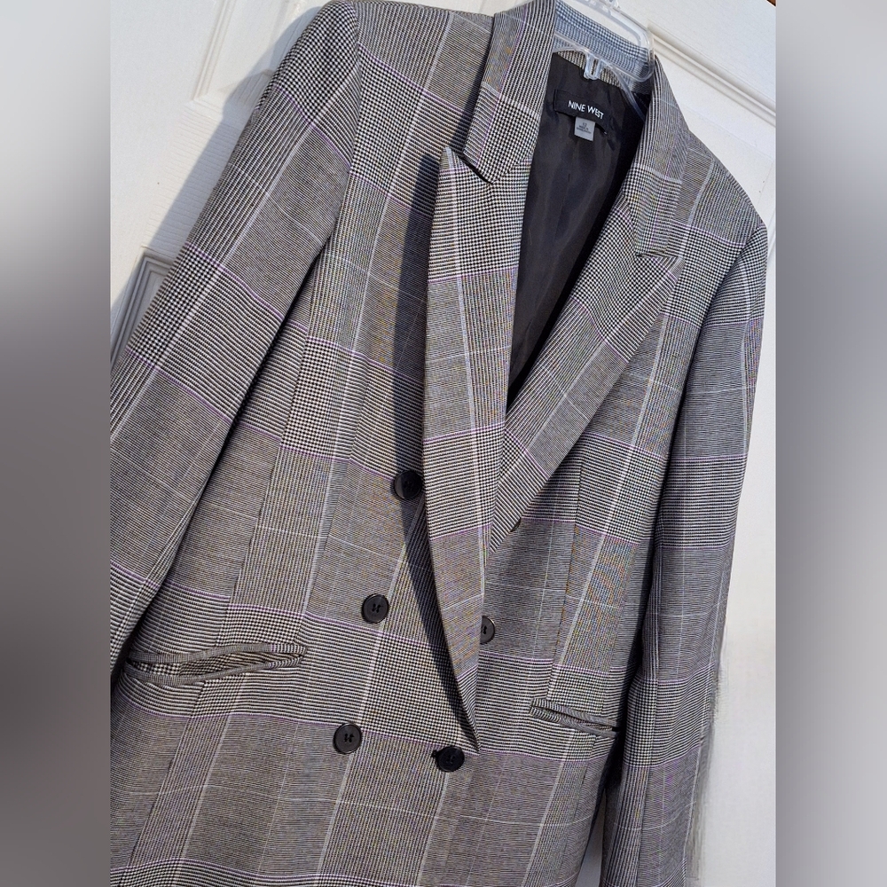 'Nine West' tailored blazer jacket black, gray & pink pinstriped plaid, Sz. 12